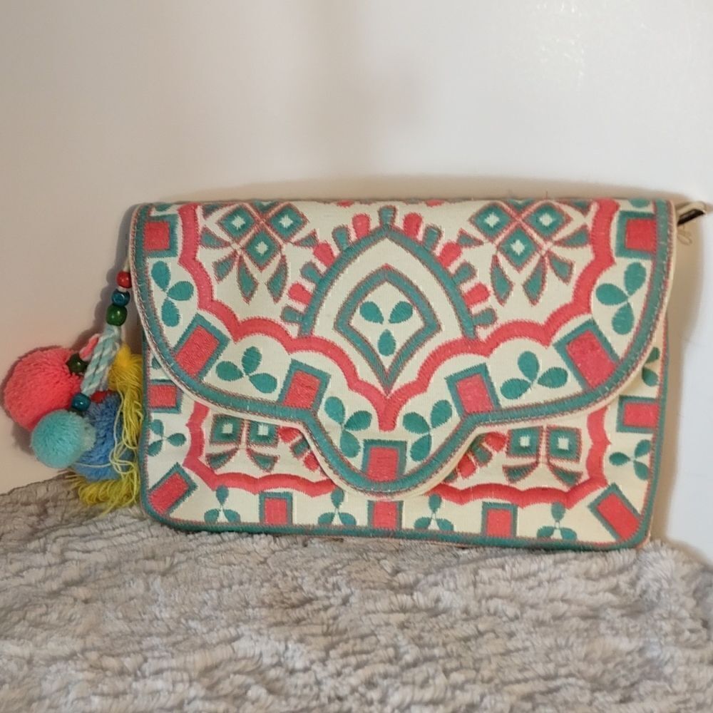 Bam Forever Embroidered Clutch Purse - Picture 7 of 7